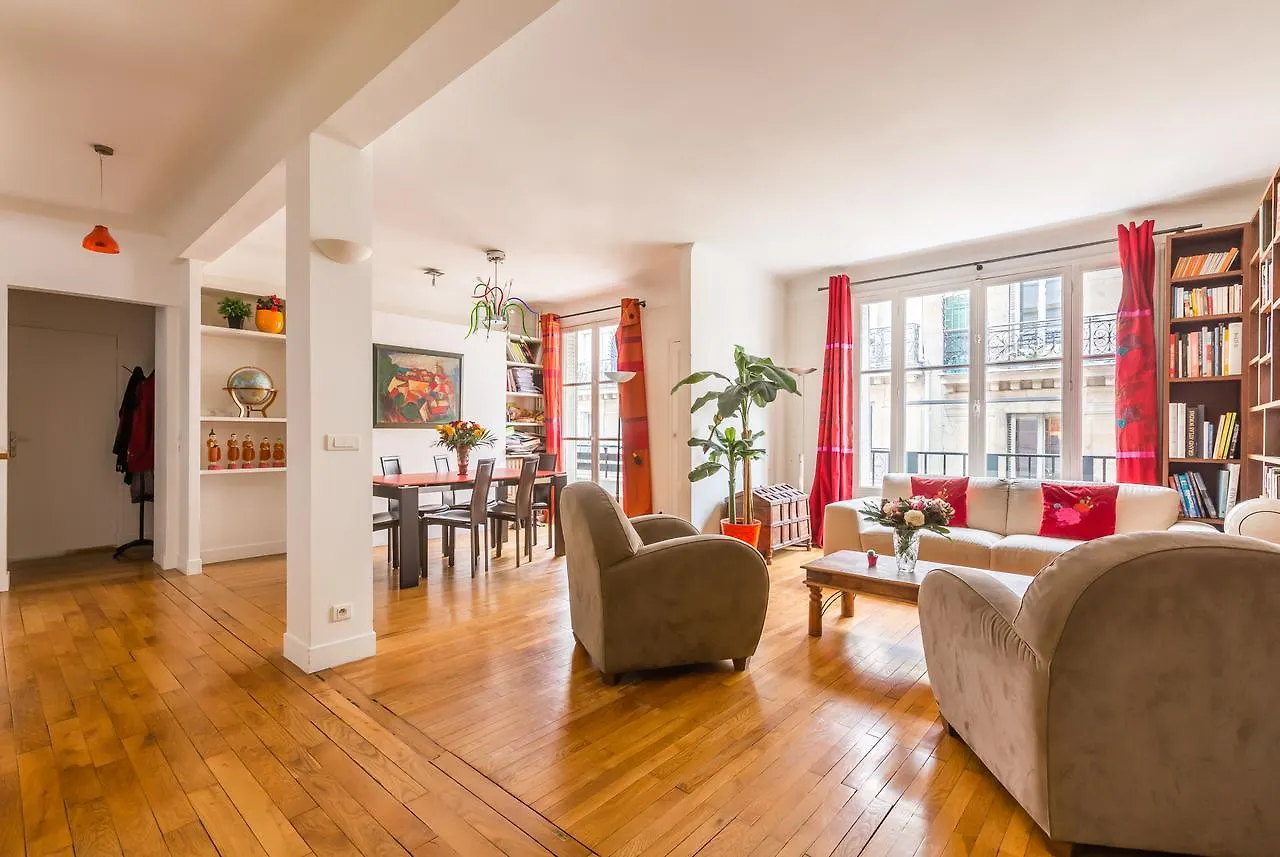 Veeve - Luxembourg Chic Apartment Paris 0*,
